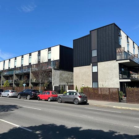 1 Bedroom City Base With Free Car Park Κράισττσερτς Εξωτερικό φωτογραφία